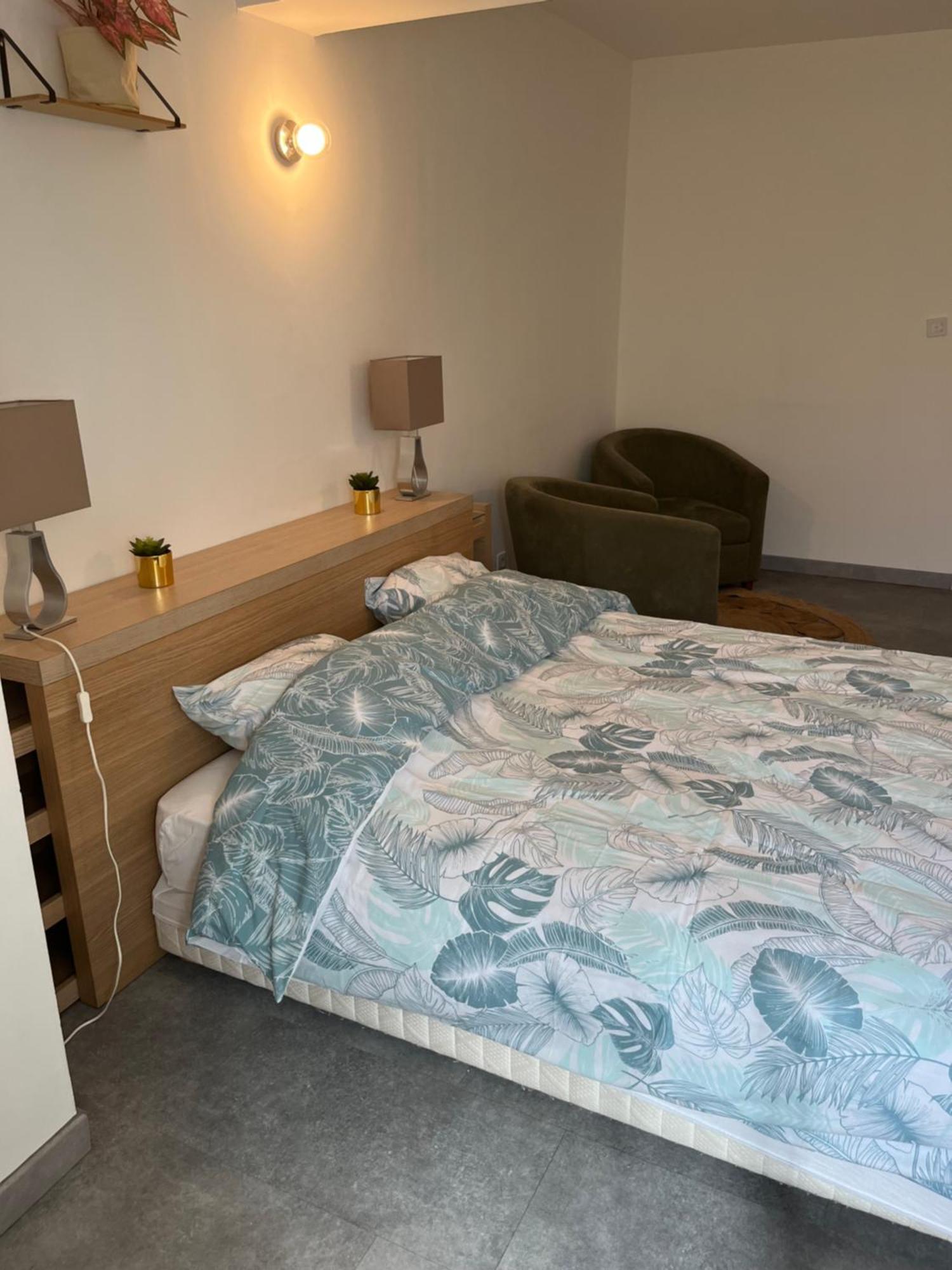Le Barnave Apartman Valence  Kültér fotó