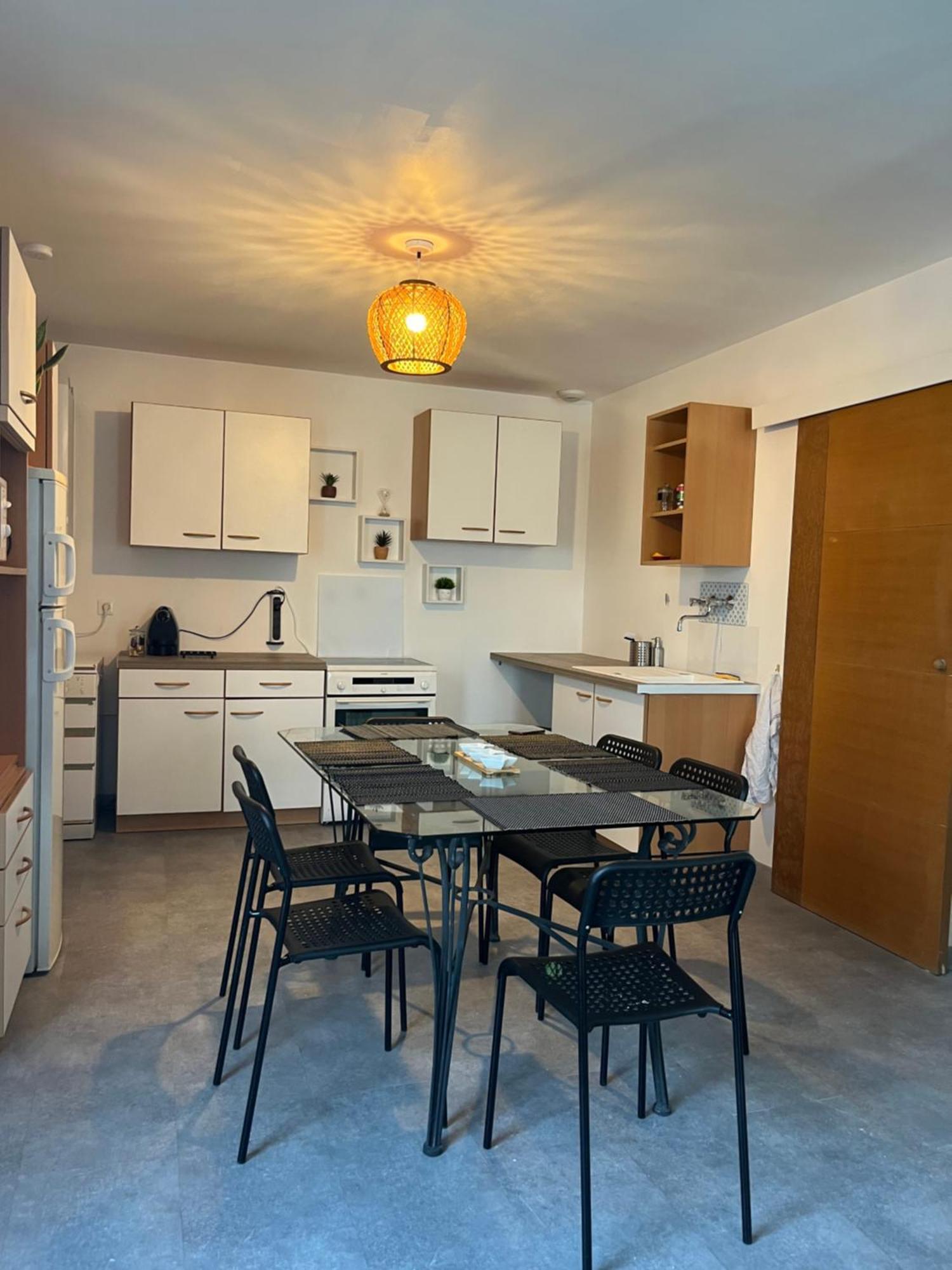 Le Barnave Apartman Valence  Kültér fotó