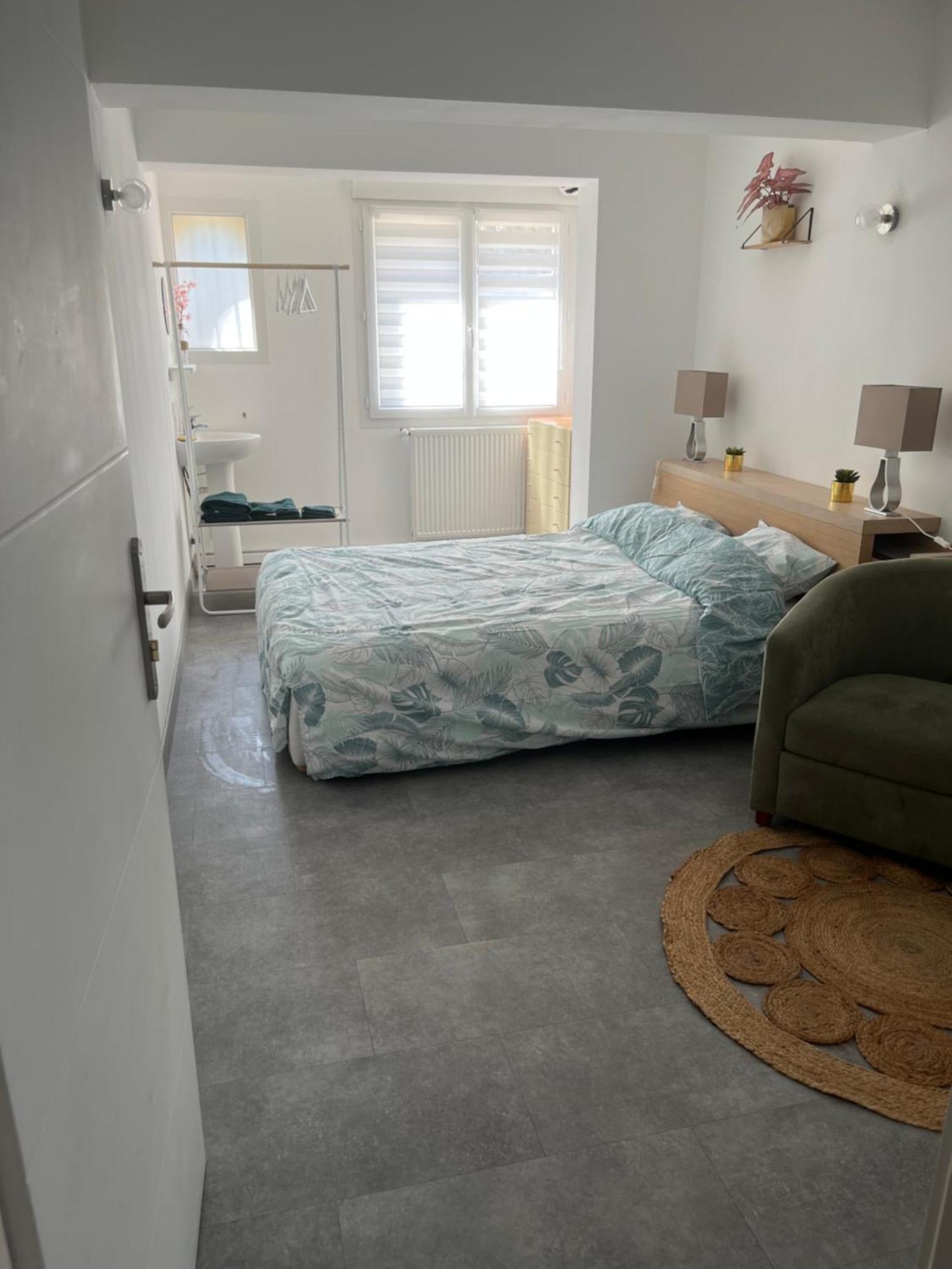 Le Barnave Apartman Valence  Kültér fotó